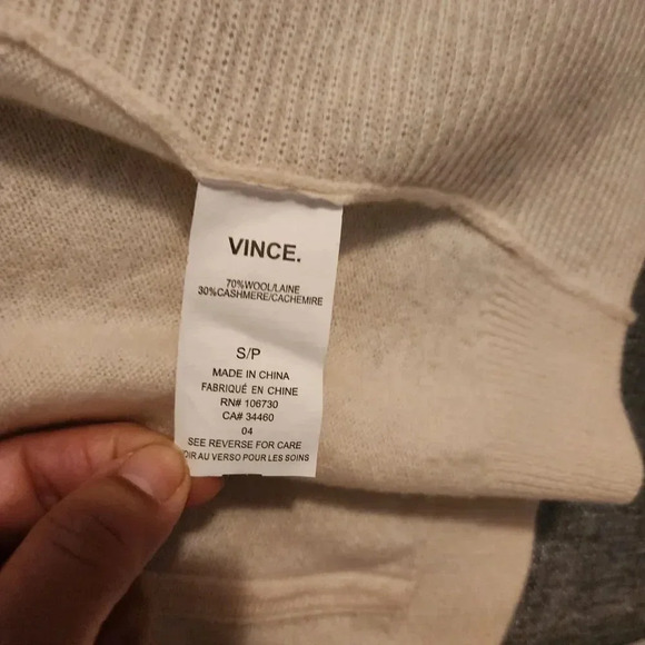 Vince Cream Wool and Cashmere Cardigan Sleeveless Waterfall Front Size Small - Picture 3 of 6